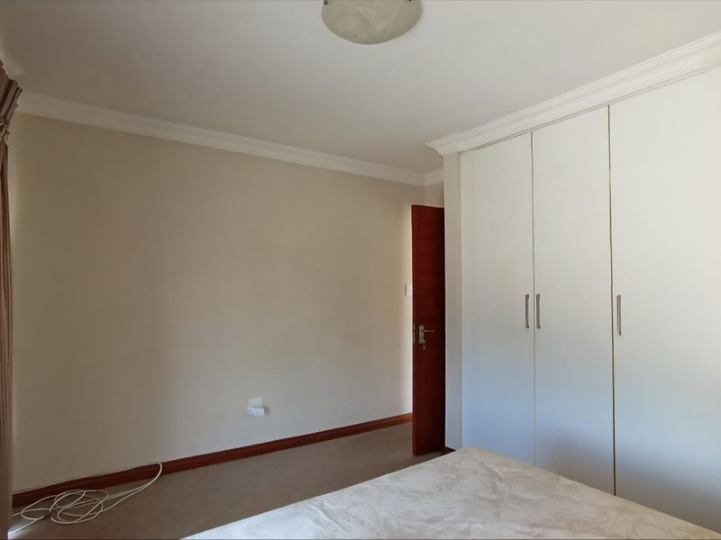 4 Bedroom House for Sale in Savanna Hills Estate. - Photo 8