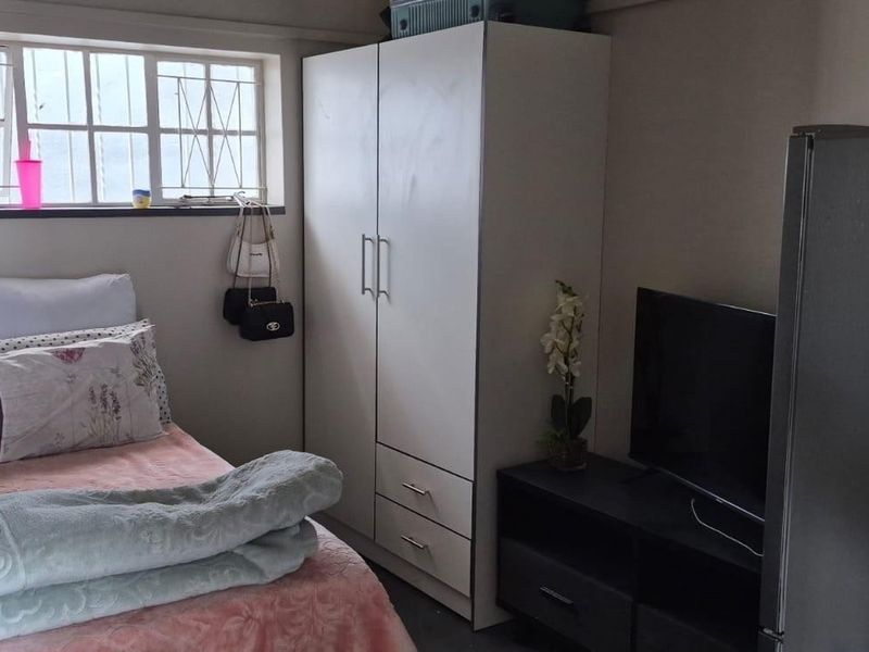House To Rent in Alberton North, Alberton - Photo 5