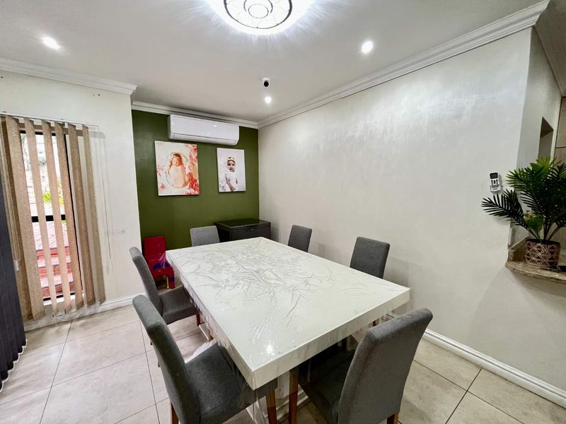 Hendra Estates - Stunning Family Home For Sale In Glen Anil - Photo 7