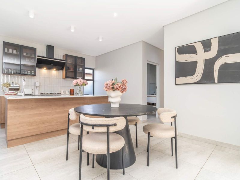 Beautifully Designed.  Perfectly Located - Photo 4