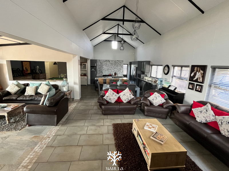 Exclusive Joint Mandate – Family Home For Sale | Omeya Golf Estate - Photo 3