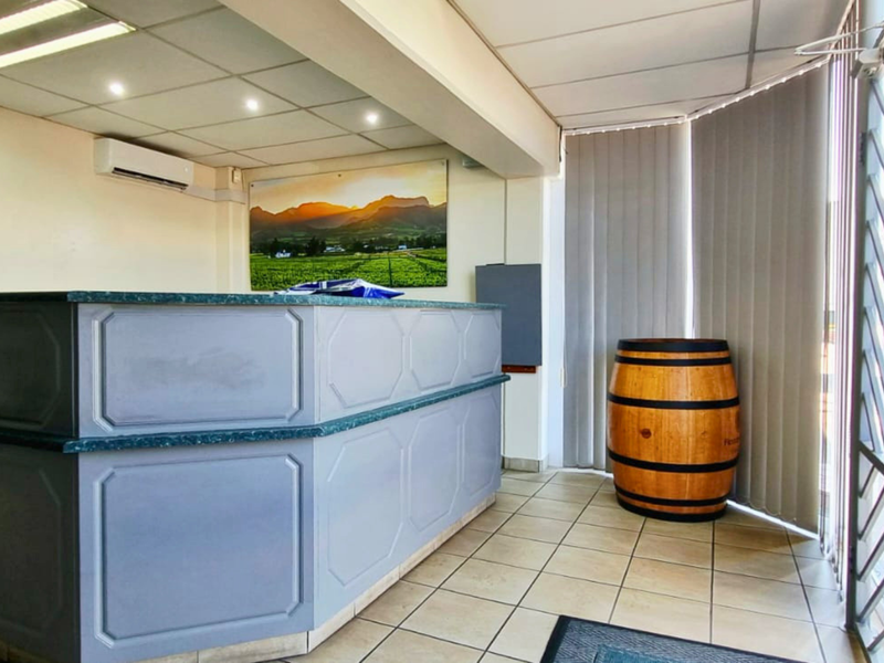 Warehouse To Let in New Germany | 3,301.50m2 | Approx. 12m-13m Internal Height | R95/m2 - Photo 9