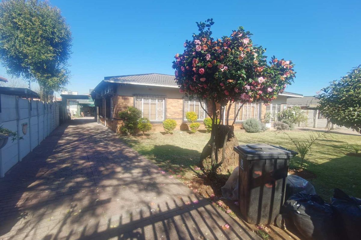 Investment property for sale in kempton park - Photo 5