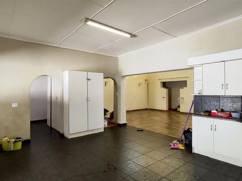 House For Sale in Alberton - Photo 3
