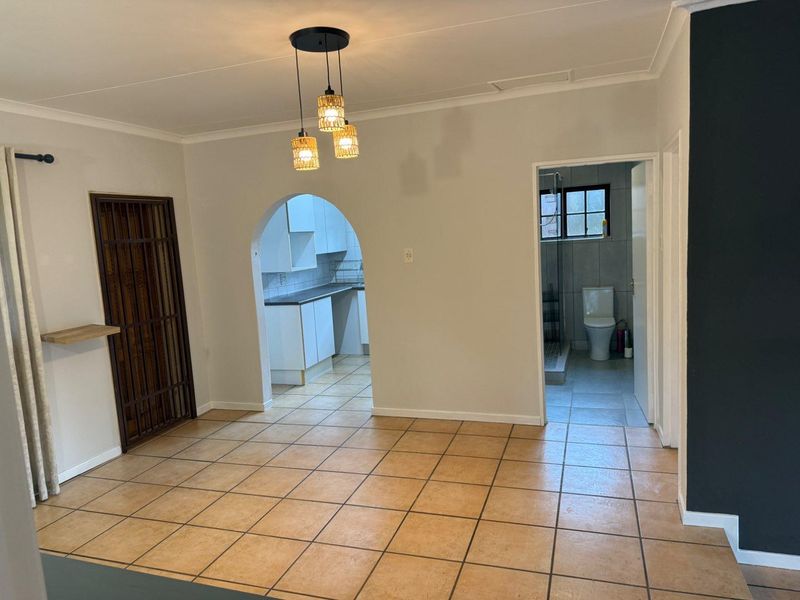 2 BEDROOM HOUSE TO RENT IN EDENBURG - Photo 5