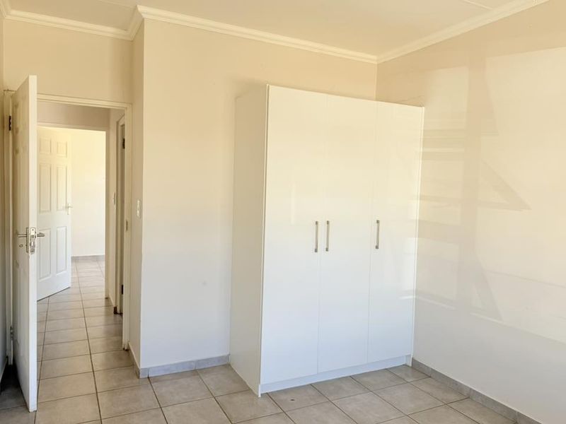 DISCOUNT N$120,000.00 - Photo 6