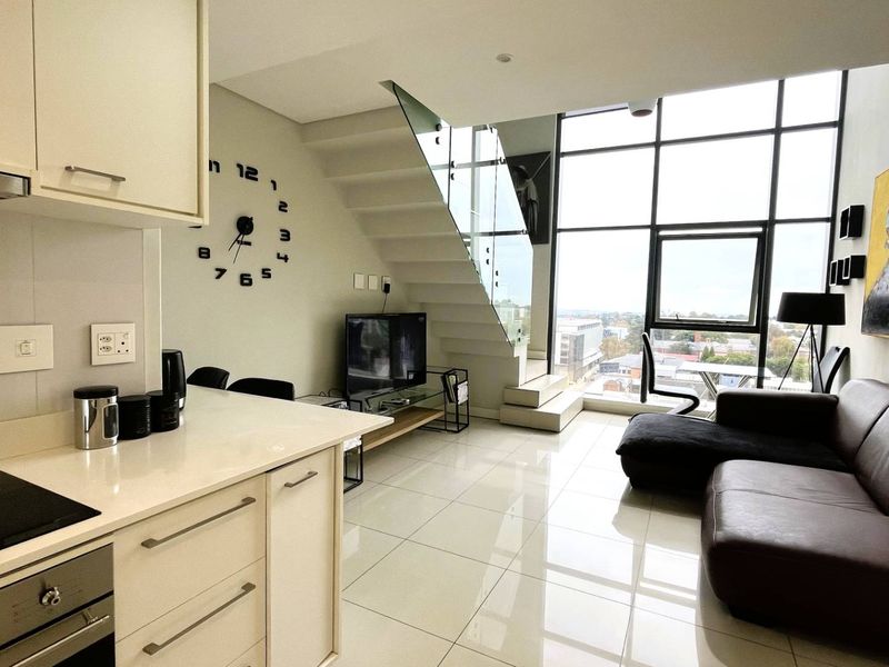Urban Edge Living: A Loft That Works as Hard as You Do - Photo 10