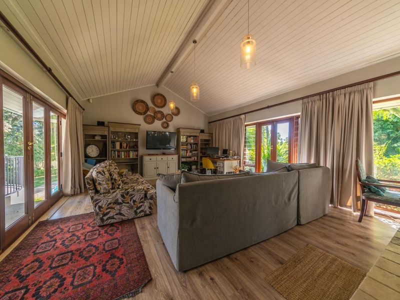 Furnished 4 Bedroom house to rent - Photo 2