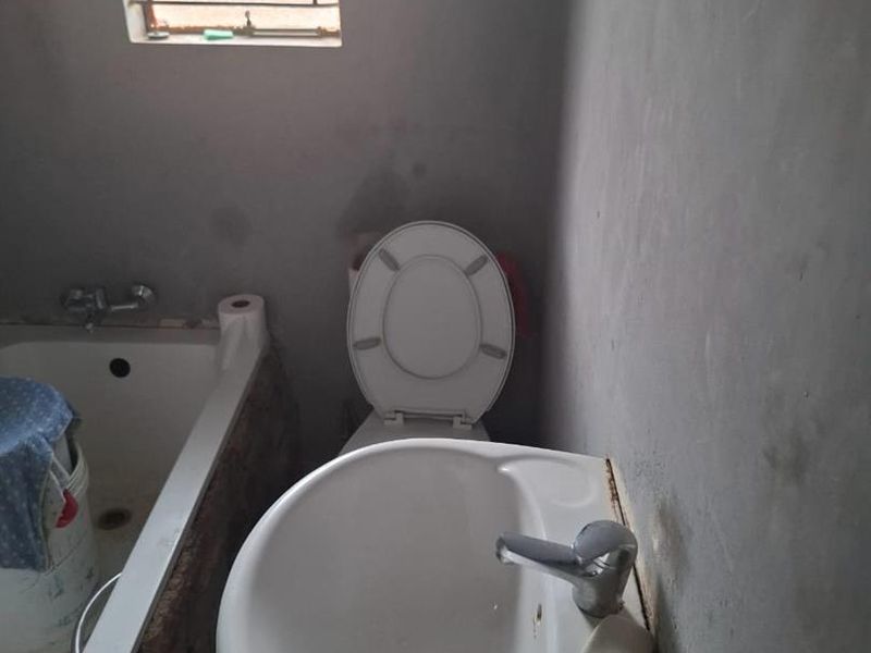 3 Bedroom House for Sale in Soshanguve GG - Photo 5