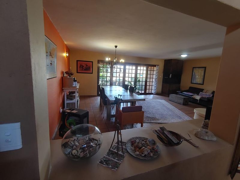 Rare Smallholding Investment with Multiple Accommodation Units and Strong Rental Potential - Photo 3