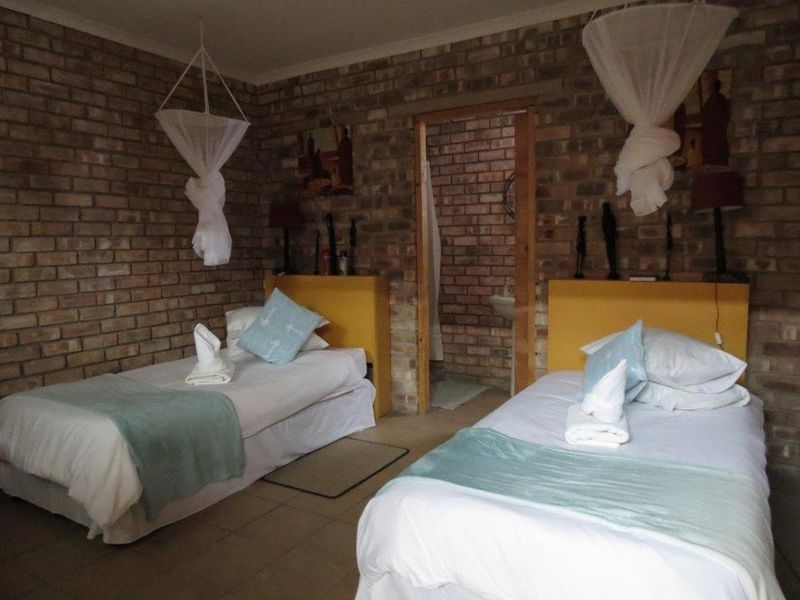 FOR SALE: GUESTHOUSE FOR SALE IN KAMANJAB AREA, NAMIBIA - Photo 8