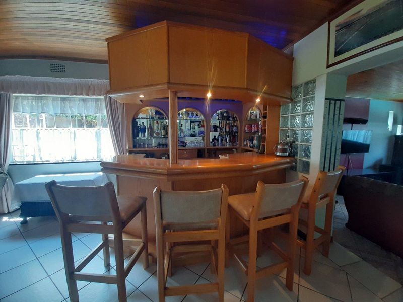 Family Home with a Flatlet for sale - Photo 9