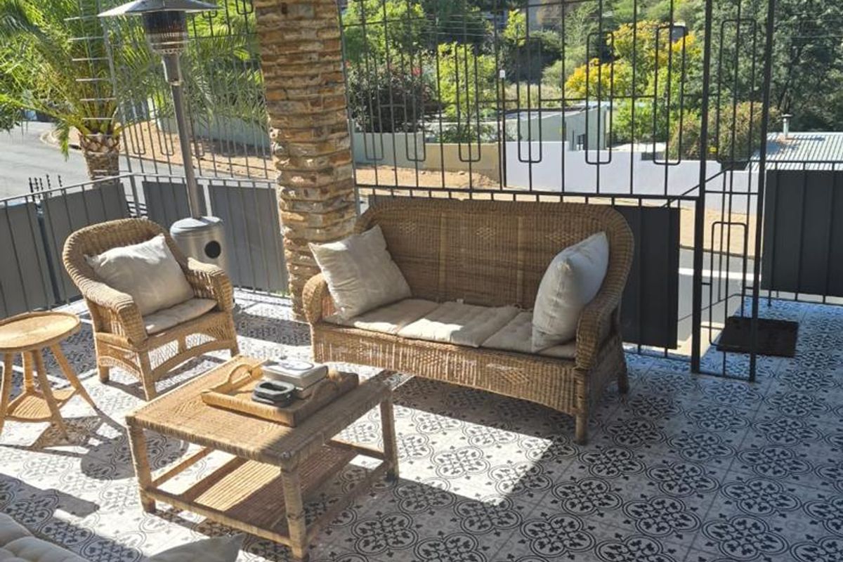 Klein Windhoek - Modern 3‐Bedroom House to Rent (From 1 Oct 2026) - Photo 3