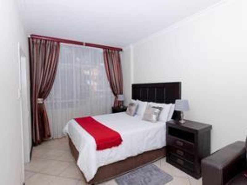 FURNISHED BACHELOR - Photo 9