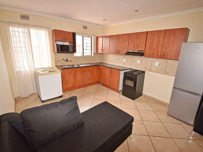 Jabulani Heights - Photo 4