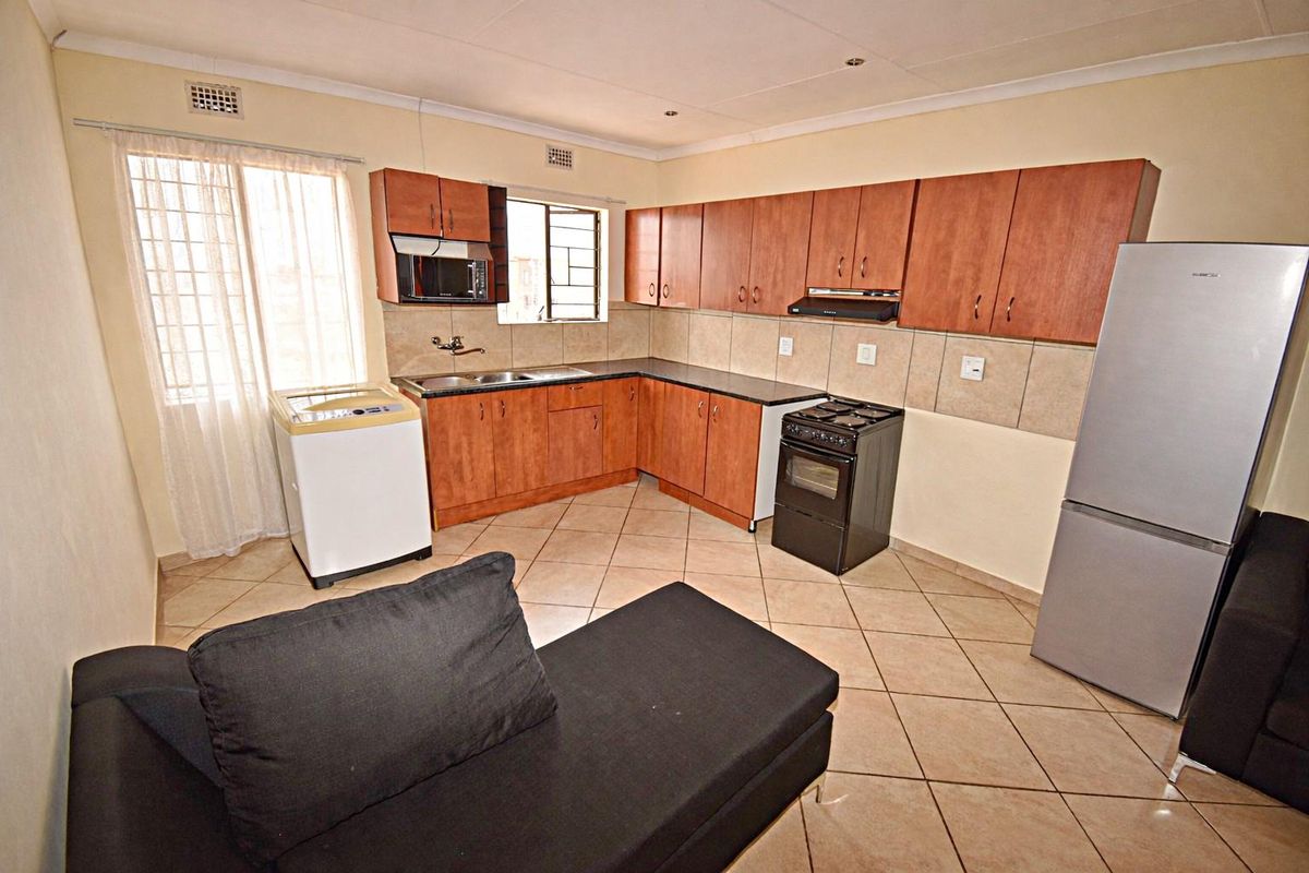 Jabulani Heights - Photo 4