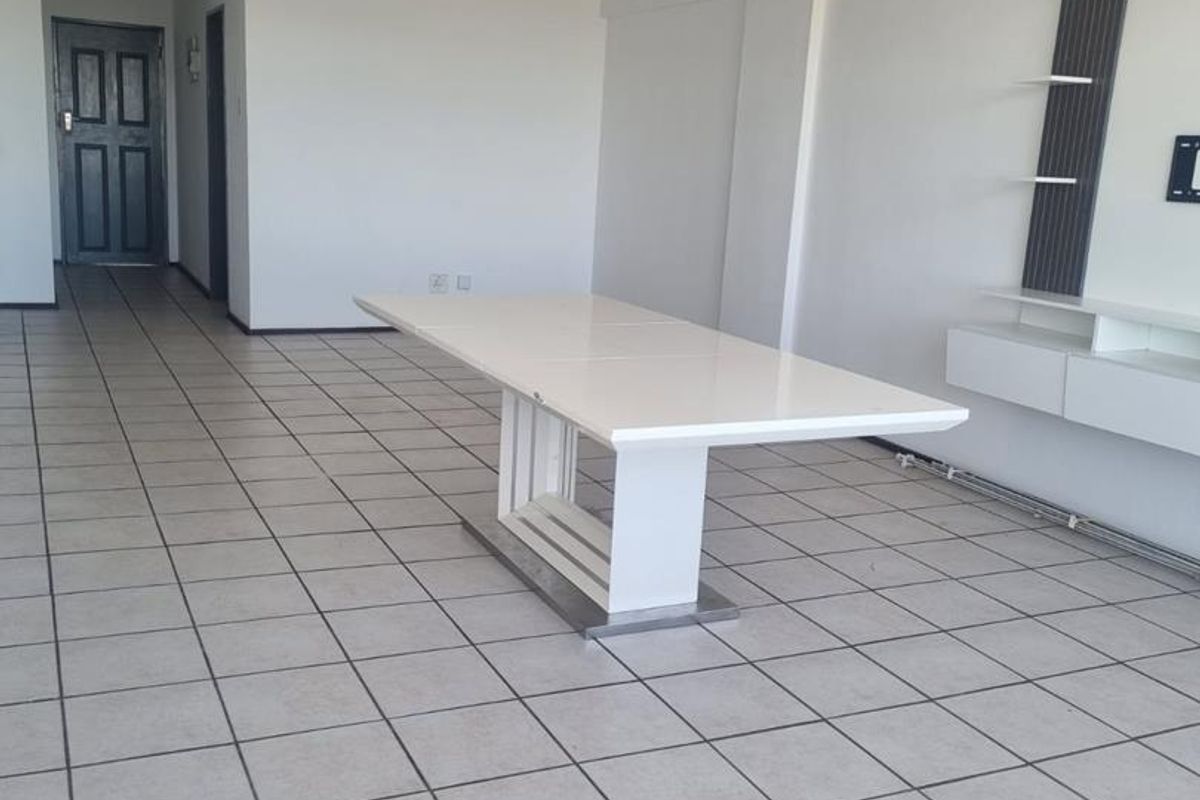 Central Benoni Gem: 2 Bedroom Apartment for Sale - Photo 5