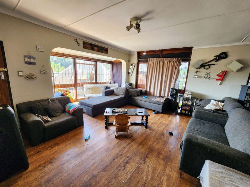 Versatile Dual-Living Property with Great Potential - Photo 2