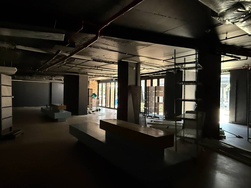 177m2 ground floor retail unit to let in Wembley Square - Photo 9