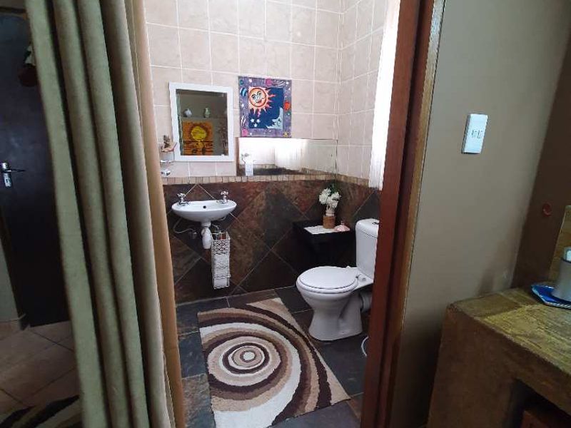 PRICE REDUCED TO N$ 2,050,000-00 FOR A QUICK SALE... - Photo 7