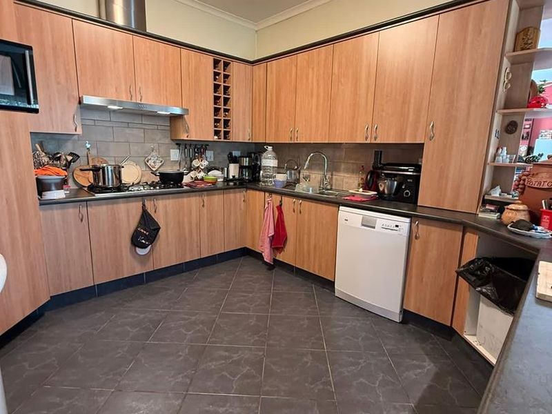 Klein Windhoek- For Sale- N$4 700 000 - Photo 2