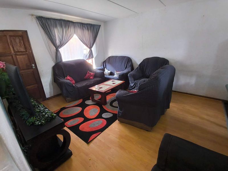 2 bed 1 Bath apartment in Kempton Park, Chloorokop - Photo 3