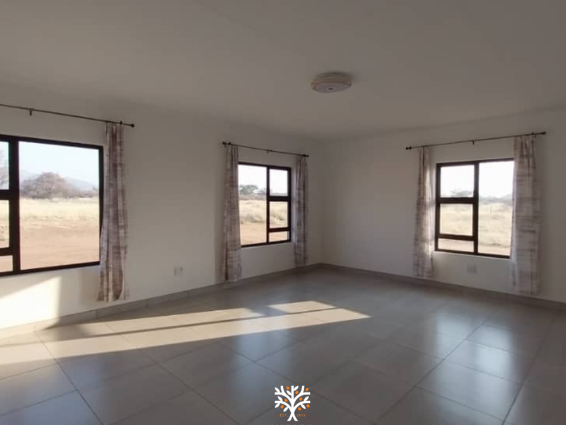Ondekaremba Estate For Sale | N$3 050 000 - Photo 4