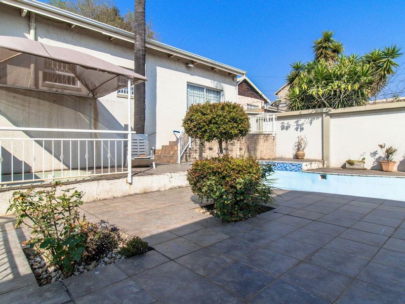 PERFECT HOME FOR A PERFECT FAMILY!!!! - Photo 10