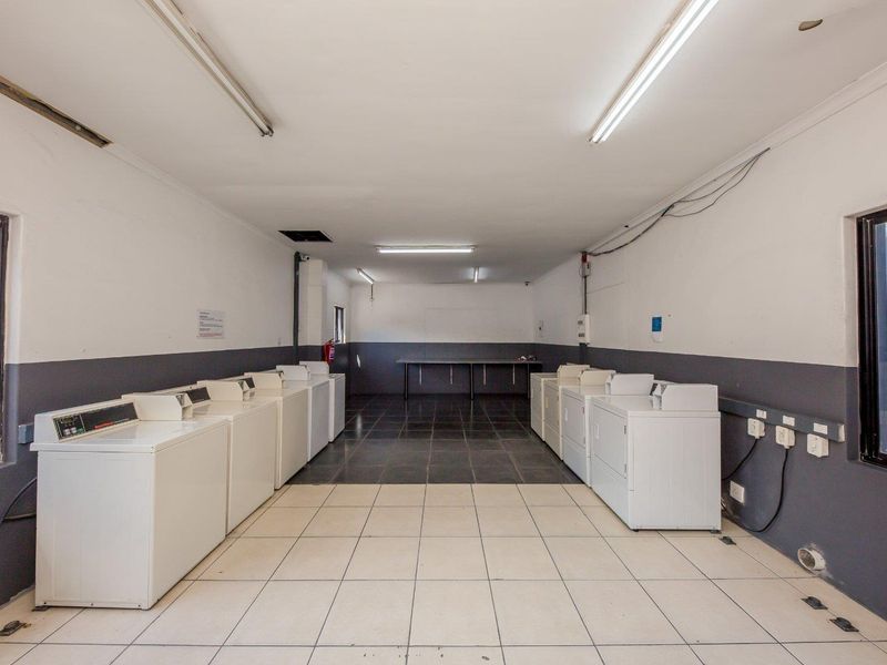 Studio Apartment for Sale in Maitland - Photo 10