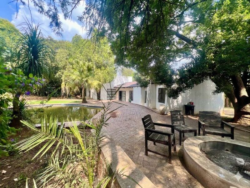 Your Dream Family Home Awaits! - Photo 4