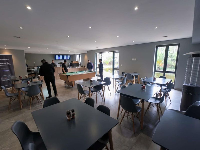 Flexible 342m2 Workspace in Sought-After Century City - Photo 4