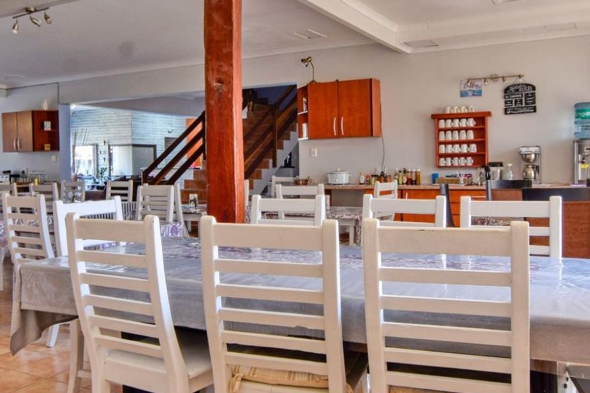 FOR SALE - 25 BEDROOM GUESTHOUSE IN OCEAN VIEW SWAKOPMUND, NAMIBIA - Photo 3