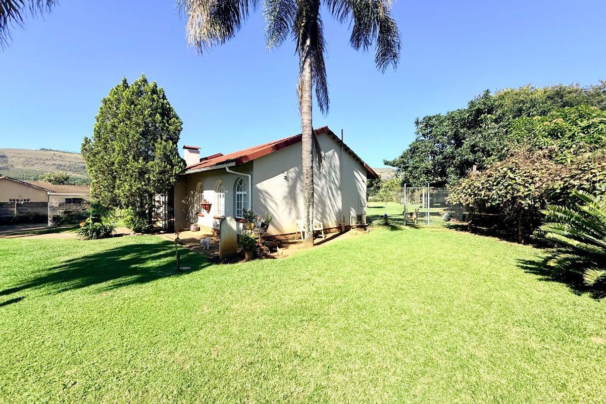 4 Bedroom house for sale in Pailpietersburg - Photo 2