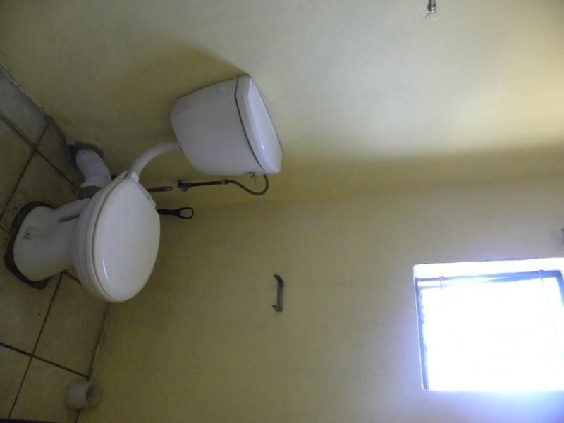 BACHELOR FLAT TO RENT IN PRETORIA CENTRAL - Photo 8