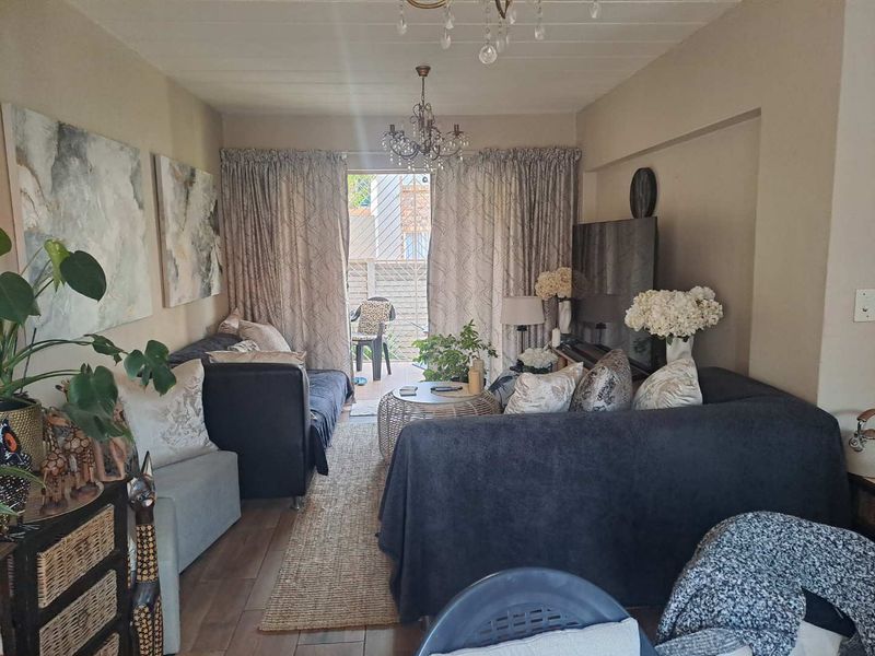 STUNNING Apartment For Sale! - Photo 10