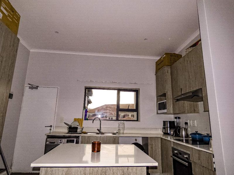 Stunning 2-bedroom apartment - Photo 4