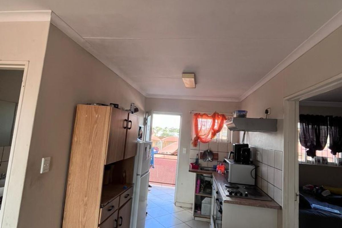 Apartment for sale in Otjomuise/ Bacardi court - Photo 5