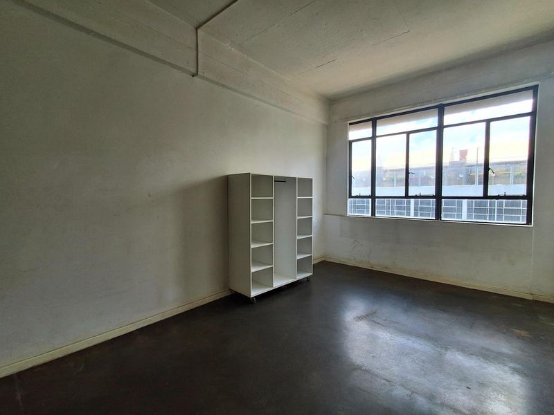 33sqm Studio Apartment for Sale in Main Street Life, Maboneng - Photo 5