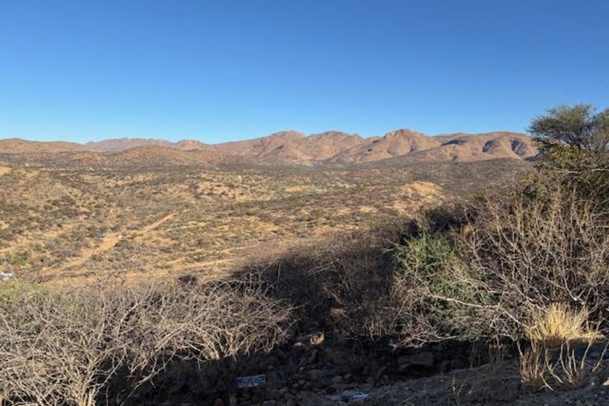 Three sectional title units on one erf for N$983,333 per unit in Gamsa St Kleine Kuppe. - Photo 3