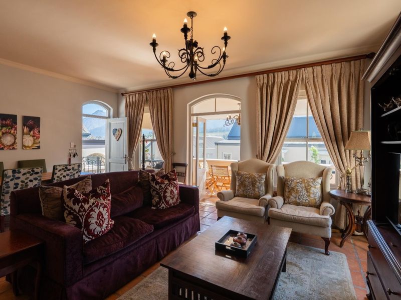 Elegant Winelands Living at L'Ermitage Franschhoek Chateau &amp; Villas - Photo 6