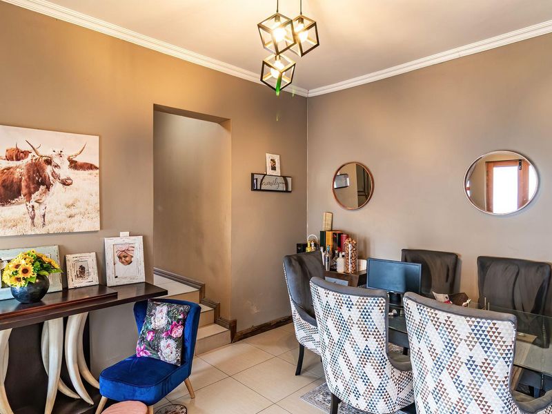 Spacious, Stylish & Designed for Living – Your Dream Home Awaits - Photo 6