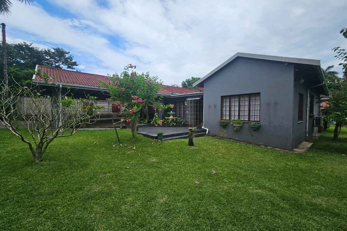 Coastal Luxury in a World Heritage Paradise St Lucia Estuary | iSimangaliso Wetland Par - Photo 2