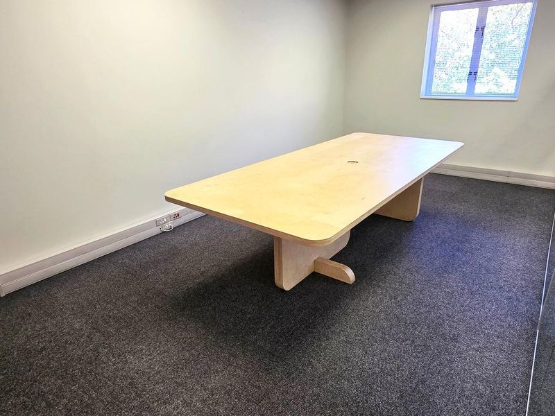 First Floor Office in Secure AAA Grade Complex - Photo 3