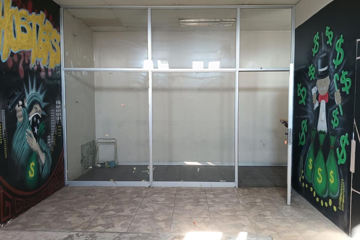 Prime First-Floor Space Opposite Phoenix Plaza – High Foot Traffic! - Photo 5