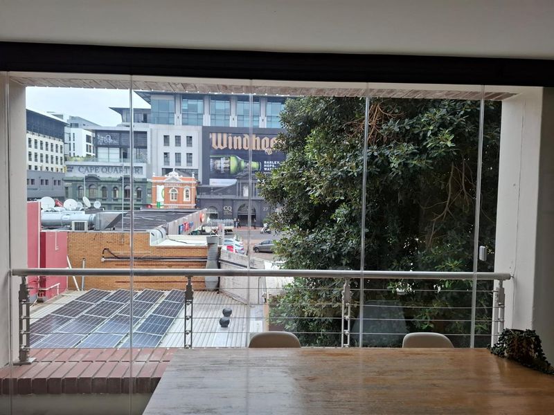 Stylishly furnished 2 bedroom apartment - Photo 10