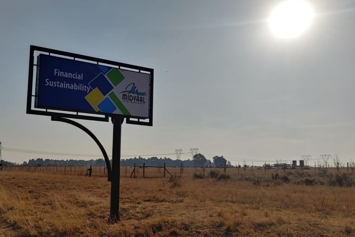 Vacant Land with Endless Potential - Photo 4