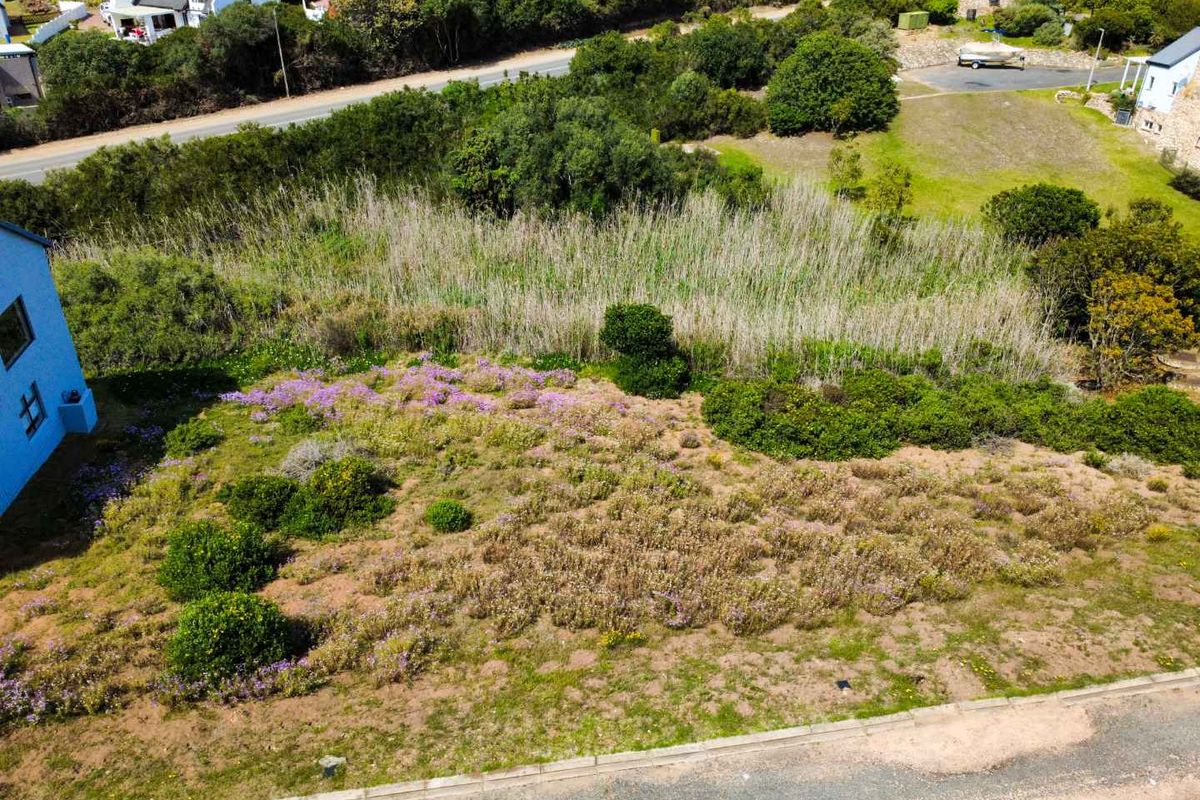 Prime vacant stand for sale in Stilbaai-Wes. - Photo 2