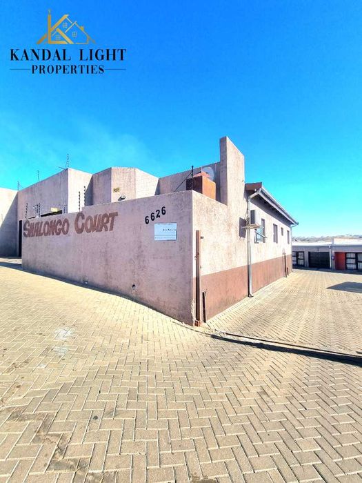 Property #2514020, Townhouse For Sale in Khomasdal