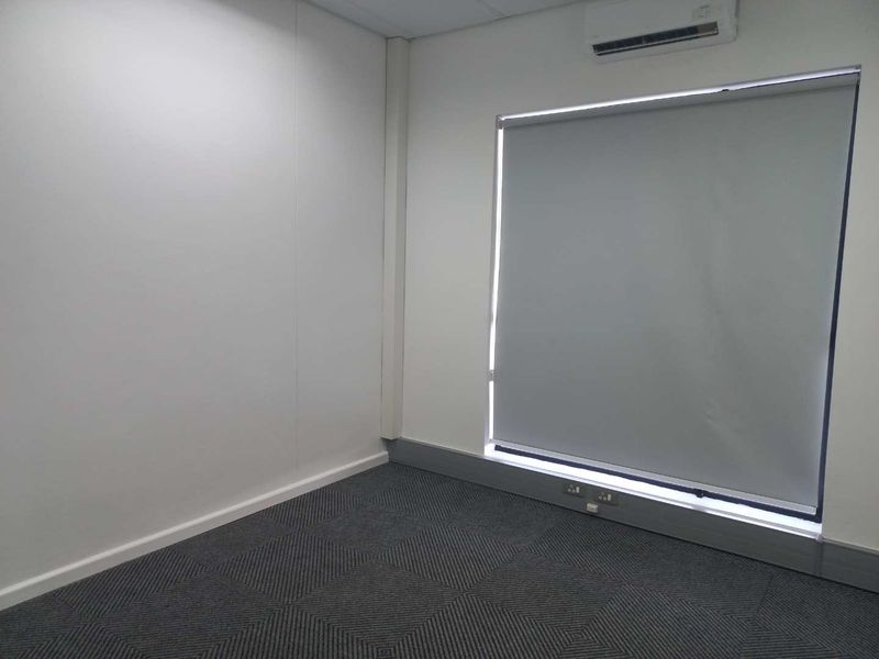 Office space available immediately, just off William Moffett Expressway! - Photo 8