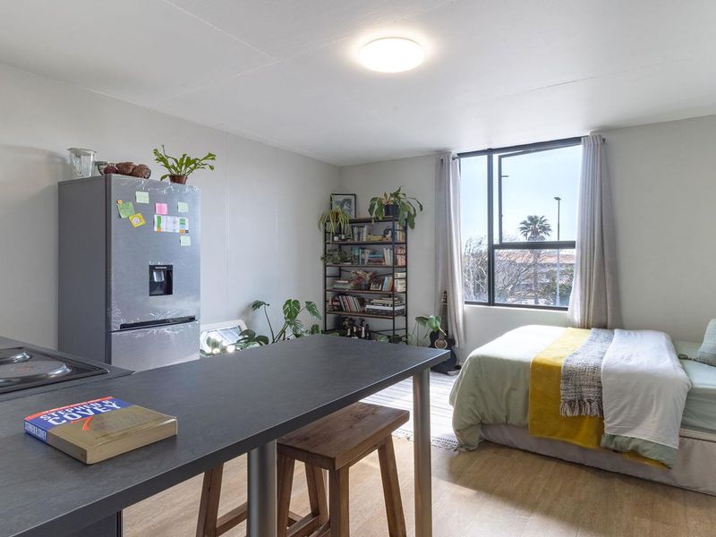 Stylish Studio Retreat Near City – Perfect for Buyers, Investors - Photo 6